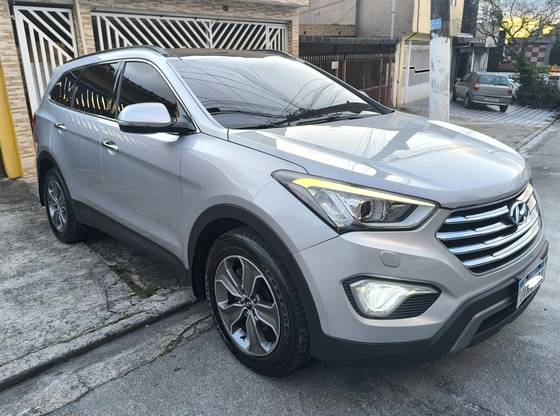 HYUNDAI GRAND SANTA FÉ 3.3 MPFI V6 4WD GASOLINA 4P AUTOMÁTICO HYUNDAI GRAND SANTA FÉ 3.3 MPFI V6 4WD GASOLINA 4P AUTOMÁTICO